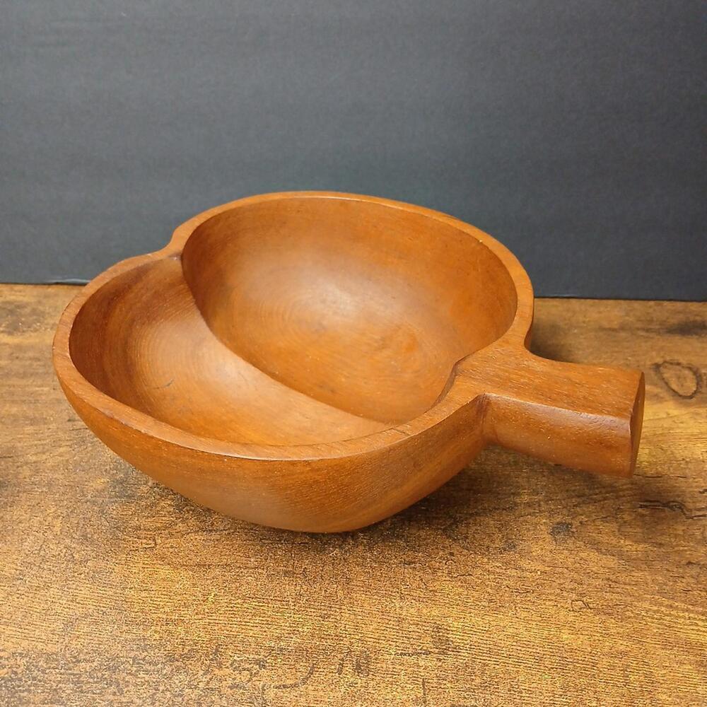 Vintage Apple shaped Wood Fruit Bowl, 9.5" x  7.75" x 3 " - Picture 3 of 6